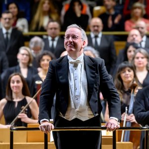 Paul Agnew dirige 'El Mesías' de Händel al frente de la Orquesta y Coro Nacionales de España