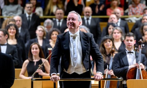 Paul Agnew dirige 'El Mesías' de Händel al frente de la Orquesta y Coro Nacionales de España