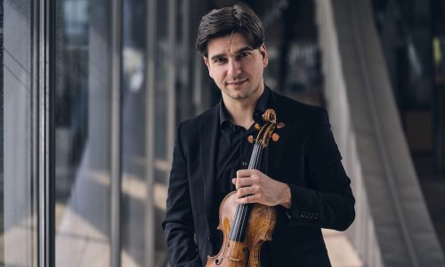 El violinista Vlad Stanculeasa lidera la Franz Schubert Filharmonia con obras de Mendelssohn y Chaikovski