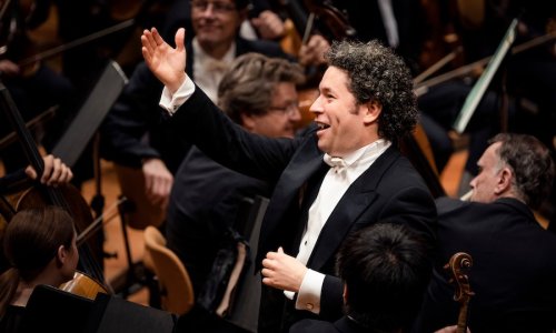 Gustavo Dudamel dirigirá una 'Segunda' de Mahler solidaria a favor de los afectados por la dana