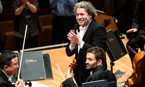 La Filarmónica de Berlin anuncia una gira por Japón con Gustavo Dudamel, en ocasión de la Expo Osaka 2025