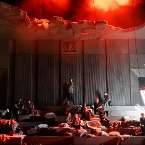 'Iphigénie en Tauride' de Gluck, por primera vez en Sevilla, con escena de Rafael Villalobos