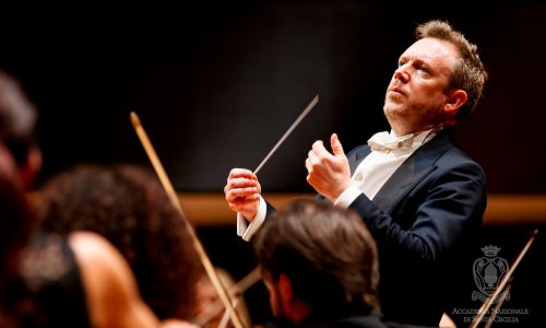 El Festival de Granada y el Teatro de la Maestranza presentarán el 'Requiem' de Verdi con Daniel Harding y la Orquesta y Coro de la Accademia Nazionale di Santa Cecilia