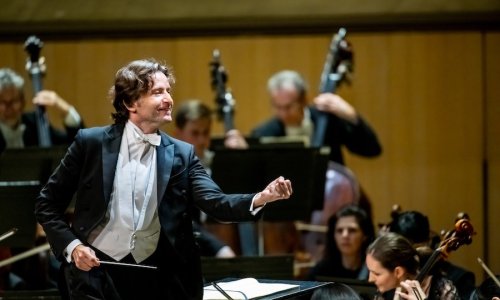 Gustavo Gimeno regresa al frente de la Chicago Symphony con obras de Barber, Ravel y Theofanidis